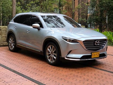Mazda CX-9 2017 usado blanco vista lateral frontal en Bogotá